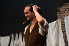 A Christmas Carol, Barn Theatre Cirencester, December 2019, © Evoke Pictures.