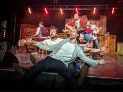 Still from "The Choir of Man", Adelaide Fringe, March 2018. Photography by Chris Cann.